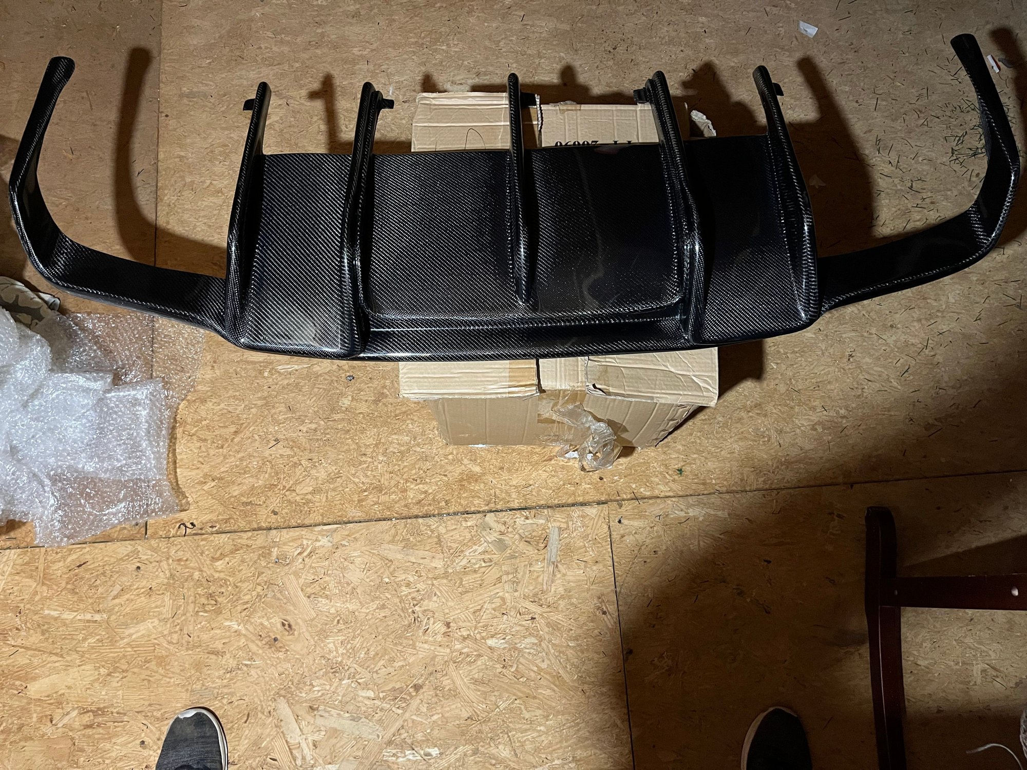 Exterior Body Parts - W218 cls63 cls550 JL motoring carbon fiber rear diffuser - New - 0  All Models - Raleigh, NC 27614, United States