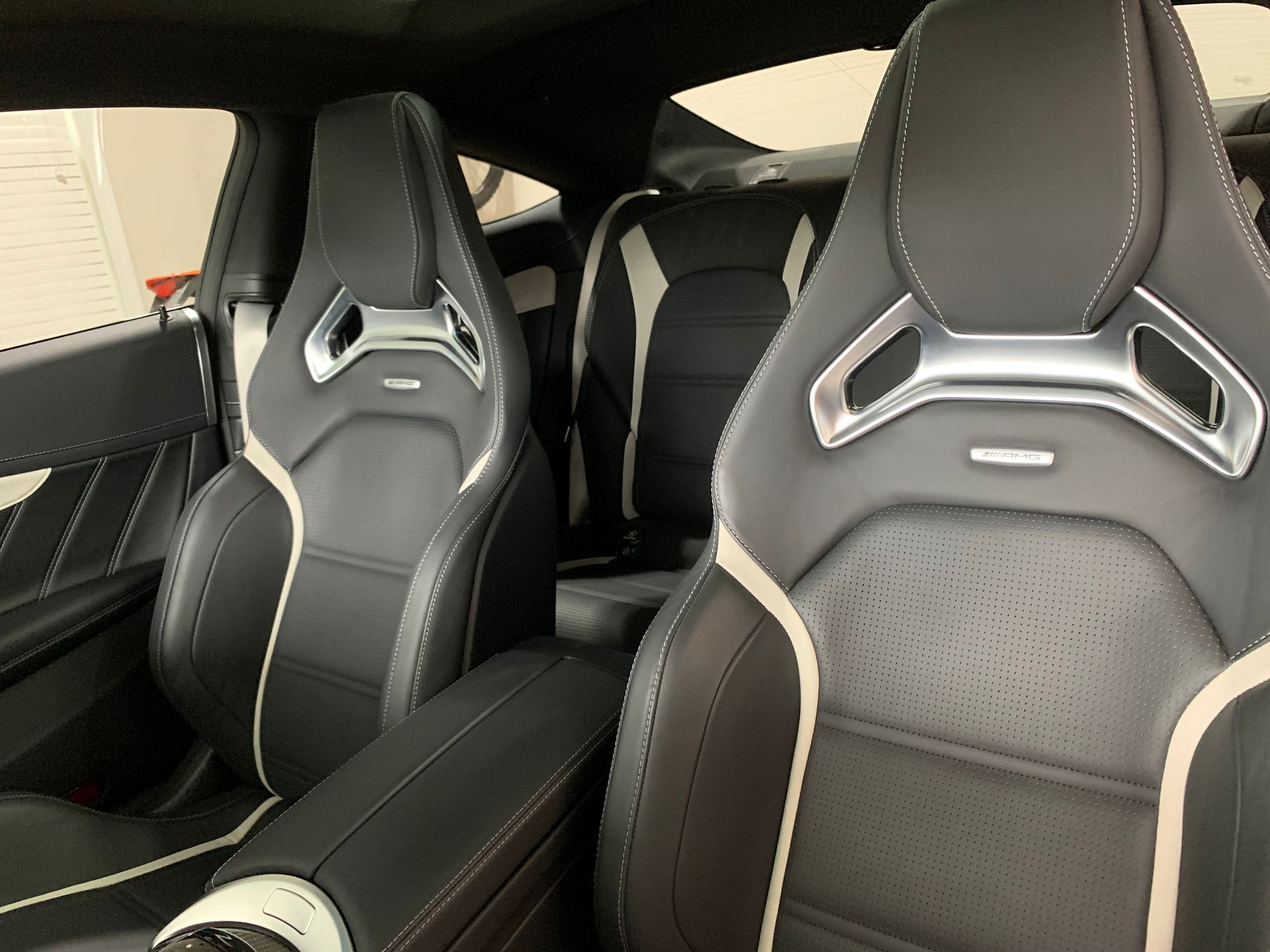 2018 Mercedes-Benz C63 AMG S - 2018 c63s amg coupe - Used - VIN WDDWJ8HB8JF721991 - 5,000 Miles - 8 cyl - 2WD - Automatic - Coupe - White - Peachtree City, GA 30290, United States