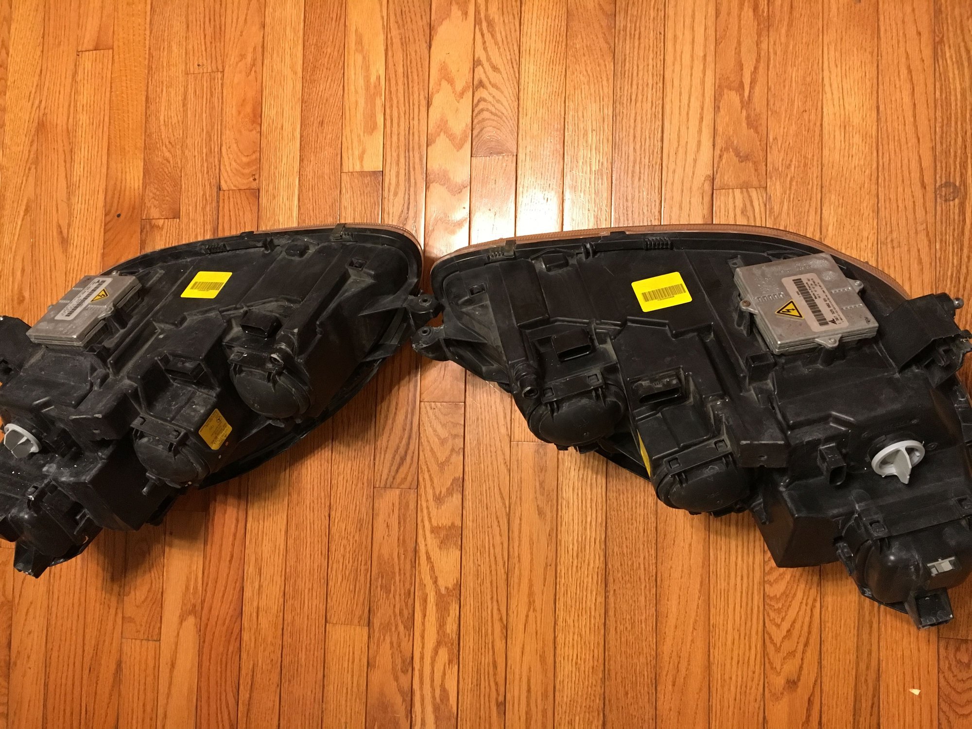 Lights - W220 oem hid headlights 03-06 - Used - 2003 to 2006 Mercedes-Benz S500 - Liberty, MO 64068, United States