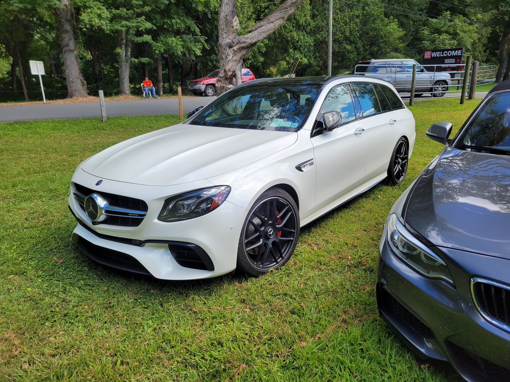 This was somebody with NY plates, identical looking to mine except no performance seats