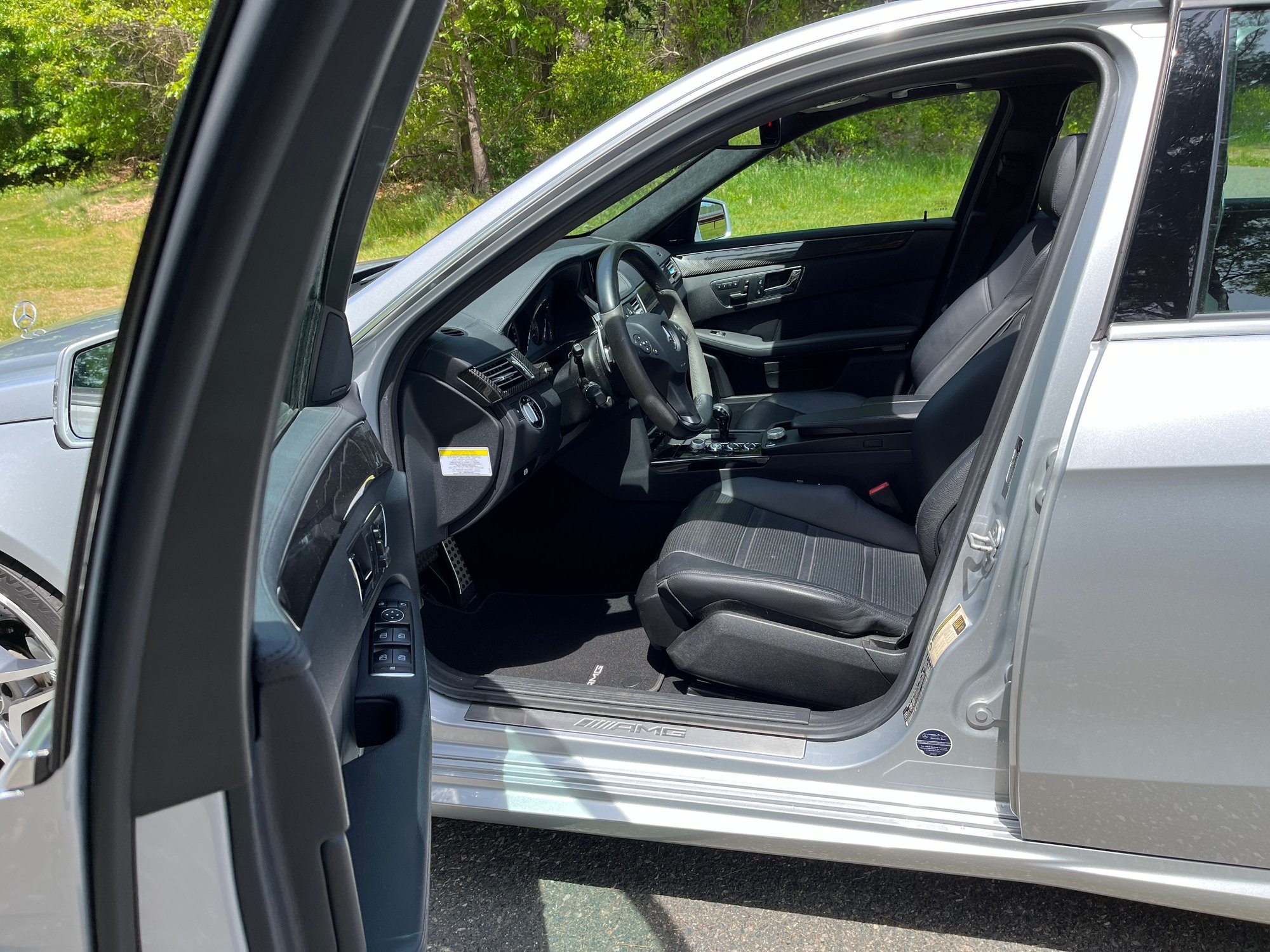 2011 Mercedes-Benz E63 AMG - 2011 Mercedes-Benz E-Class AMG E63 P30 - $39,900 (South Easton) - Used - VIN wddhf7hb0ba308269 - 72,169 Miles - 8 cyl - 2WD - Automatic - Sedan - Silver - South Easton, MA 02375, United States