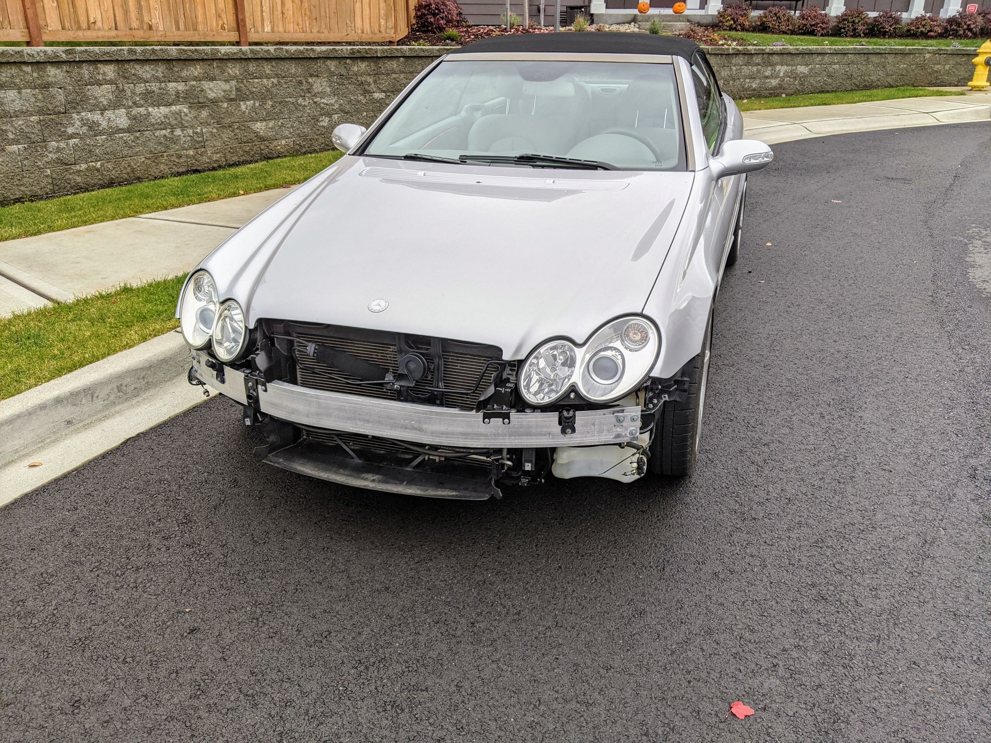 2004 Mercedes-Benz CLK500 - One of it's kind 2004 w209 convertible with 5.0 and 6 speed manual transmission - Used - VIN WDBTK65G14T004805 - 81,000 Miles - 8 cyl - 2WD - Manual - Convertible - Silver - Maple Valley, WA 98038, United States
