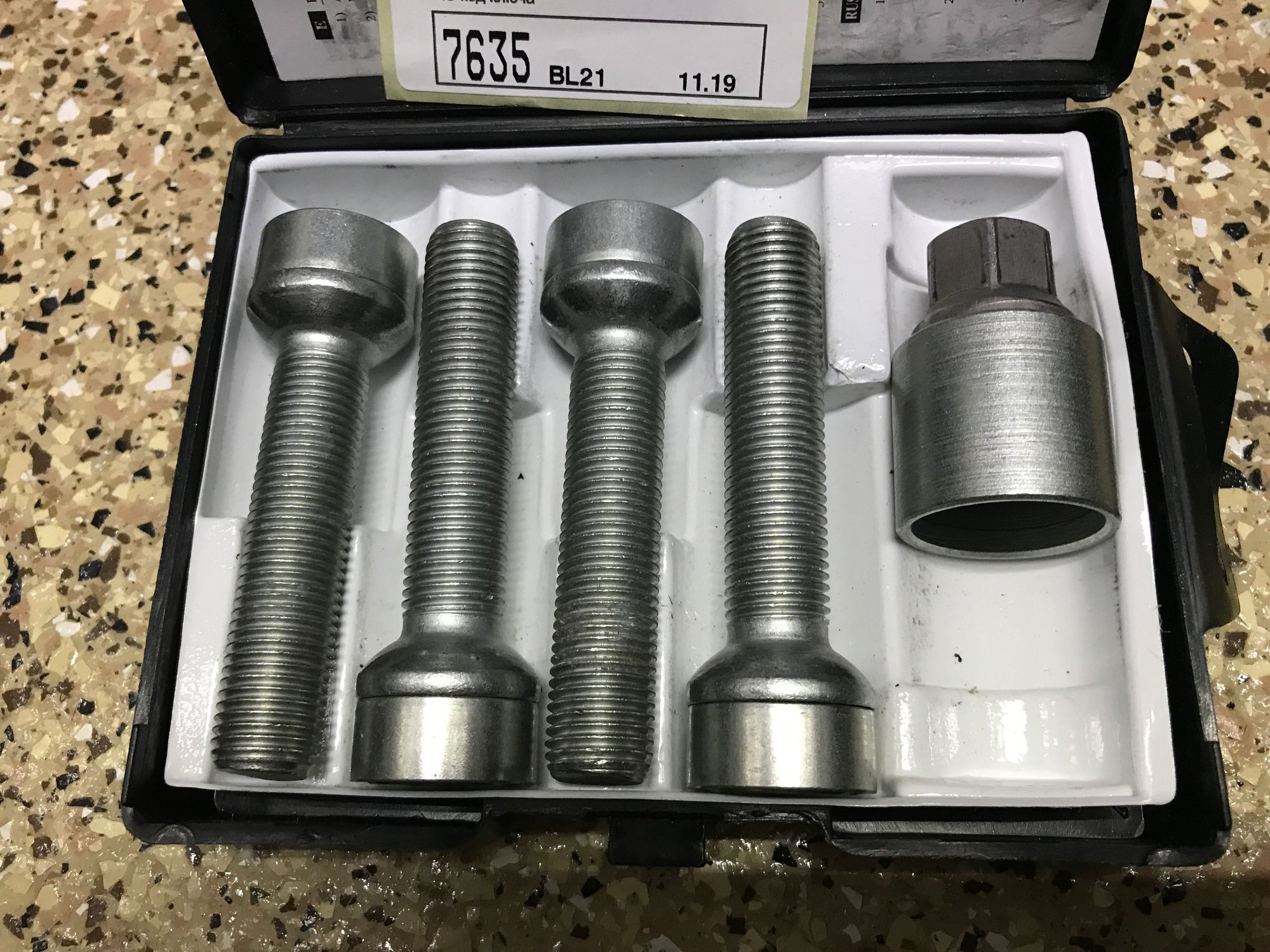 Wheels and Tires/Axles - Farad Italian Starlocks Wheel Lock Bolts M14x1.5x60 R14 Mercedes Ball Seat - New - 0  All Models - Sarasota, FL 34233, United States