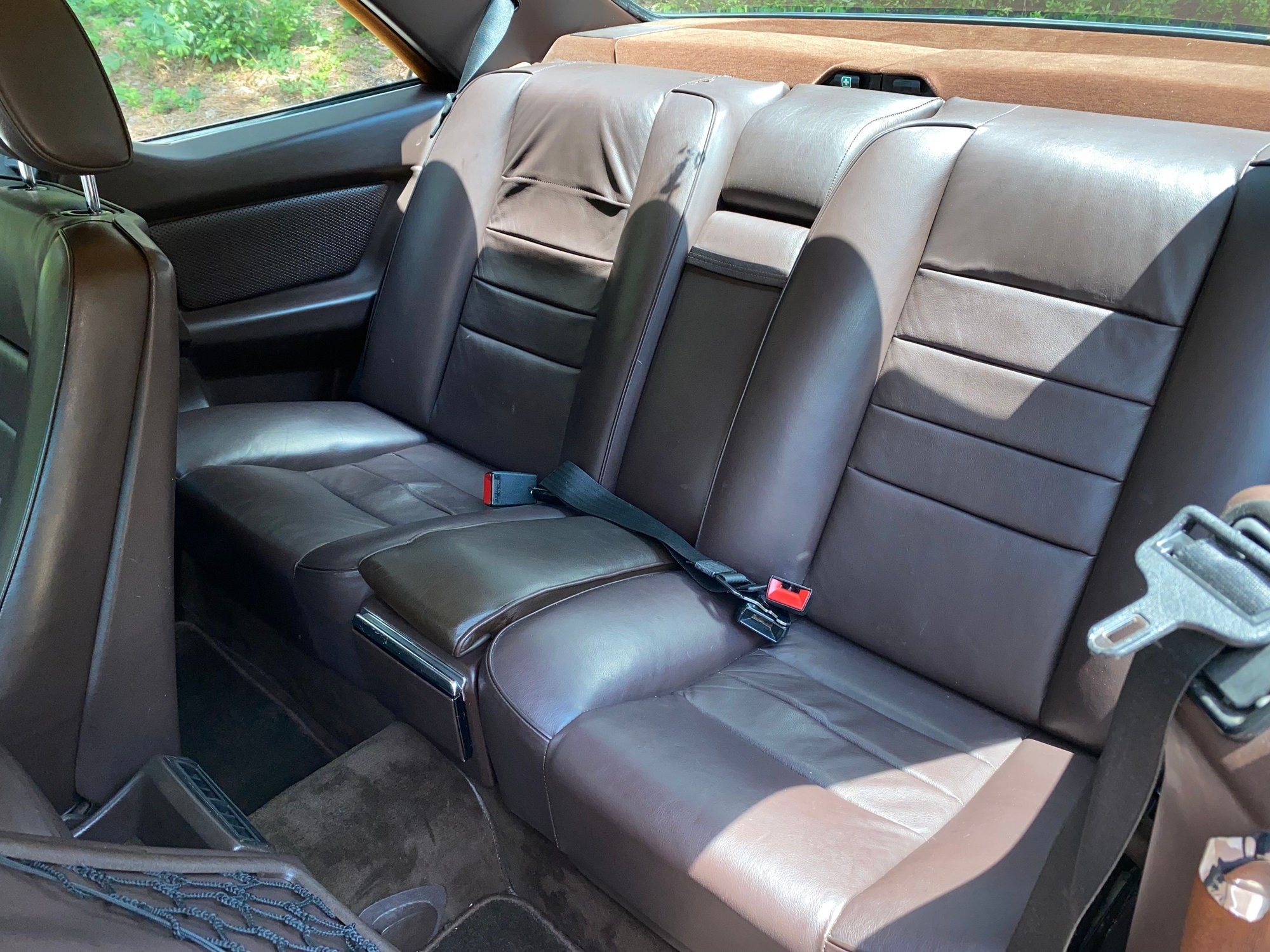 1985 Mercedes-Benz 500SEC - 1985 500 SEC For Sale - Used - VIN WDBCA44DXFA097773 - 106,500 Miles - 8 cyl - 2WD - Automatic - Coupe - Silver - Acworth, GA 30101, United States