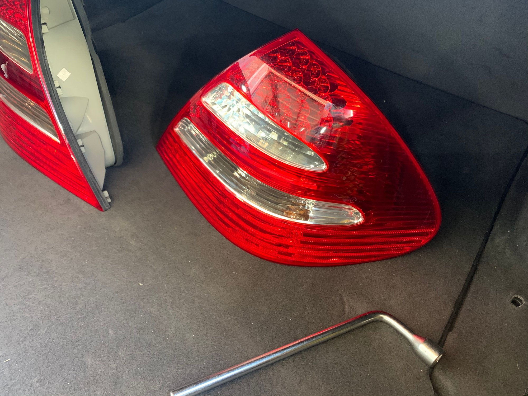 Exterior Body Parts - W211 facelift rear trunk panel, non facelift trunk panel & stock tail lights - Used - Dallas, TX 75024, United States