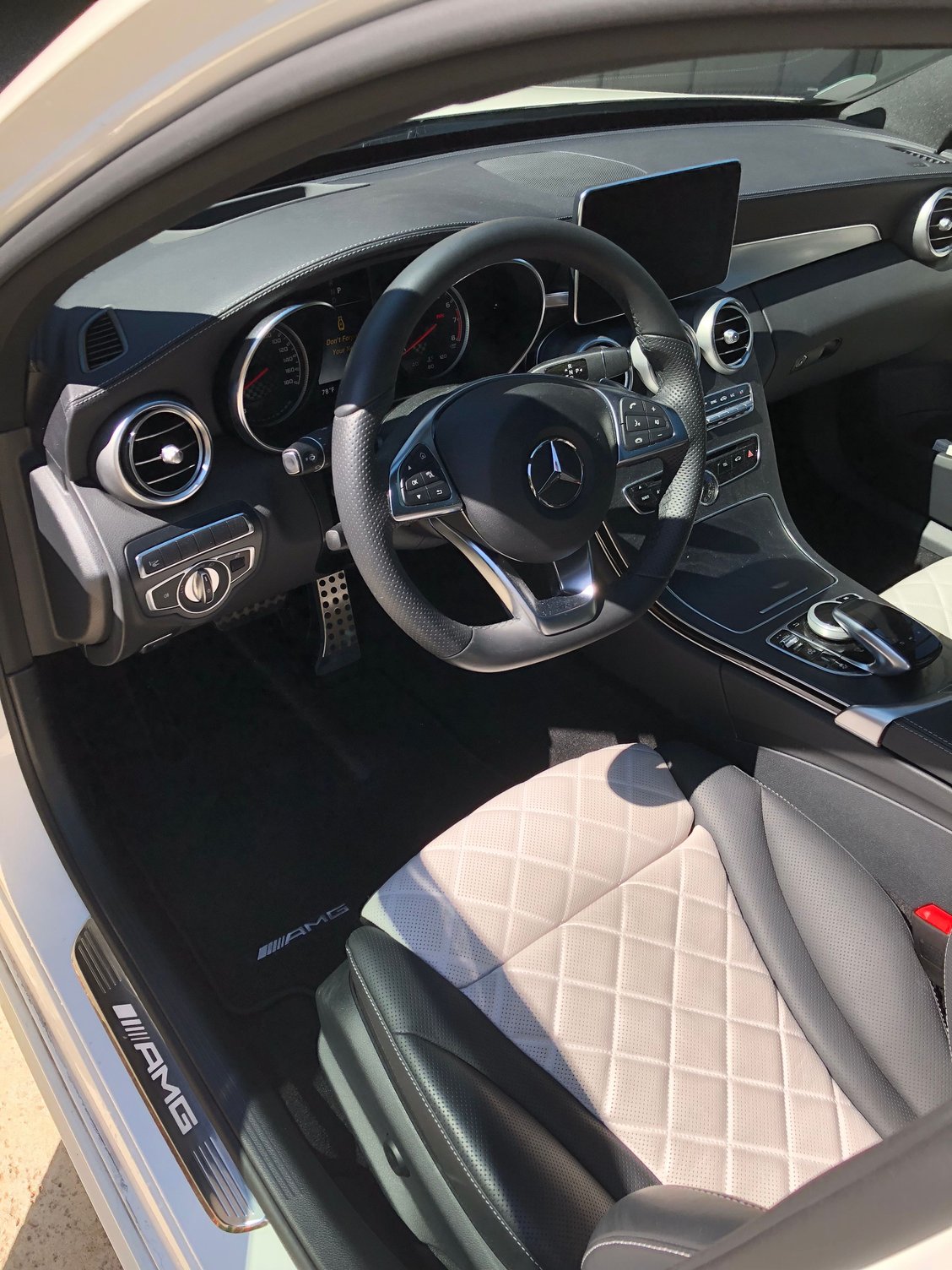 2017 Mercedes-Benz C43 AMG - Perfect Condition C43, fully loaded, Designo Seats, Premium Exhaust, Premium 3 - Used - VIN 55SWF6EB6HU224732 - 6,100 Miles - 6 cyl - 4WD - Automatic - Sedan - White - Tulsa, OK 74136, United States