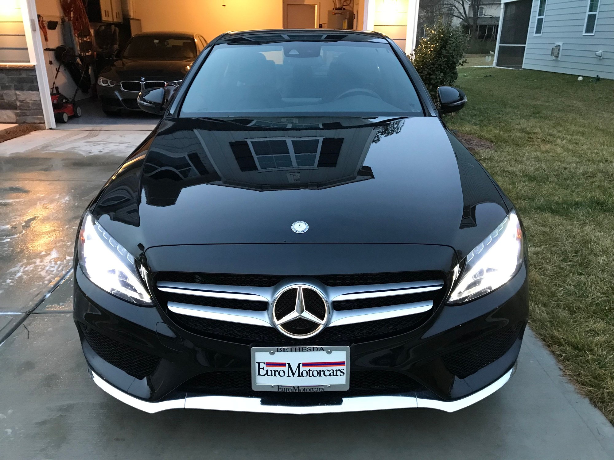 2016 Mercedes-Benz C300 - 2016 C300 4Matic Lease assumption - Used - VIN WDDWF4KB7GR143800 - 17,200 Miles - 4 cyl - AWD - Automatic - Sedan - Black - Charlotte, NC 28277, United States