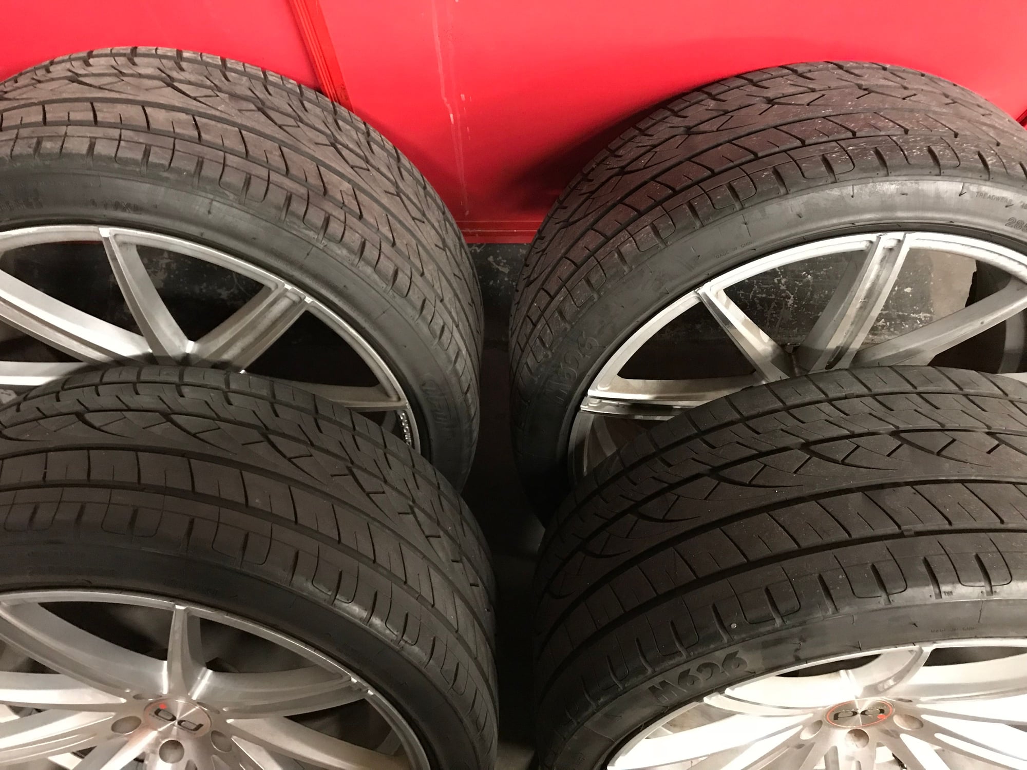 Wheels and Tires/Axles - 22" Wheels and tires - Used - All Years Mercedes-Benz ML550 - San Jose, CA 95110, United States