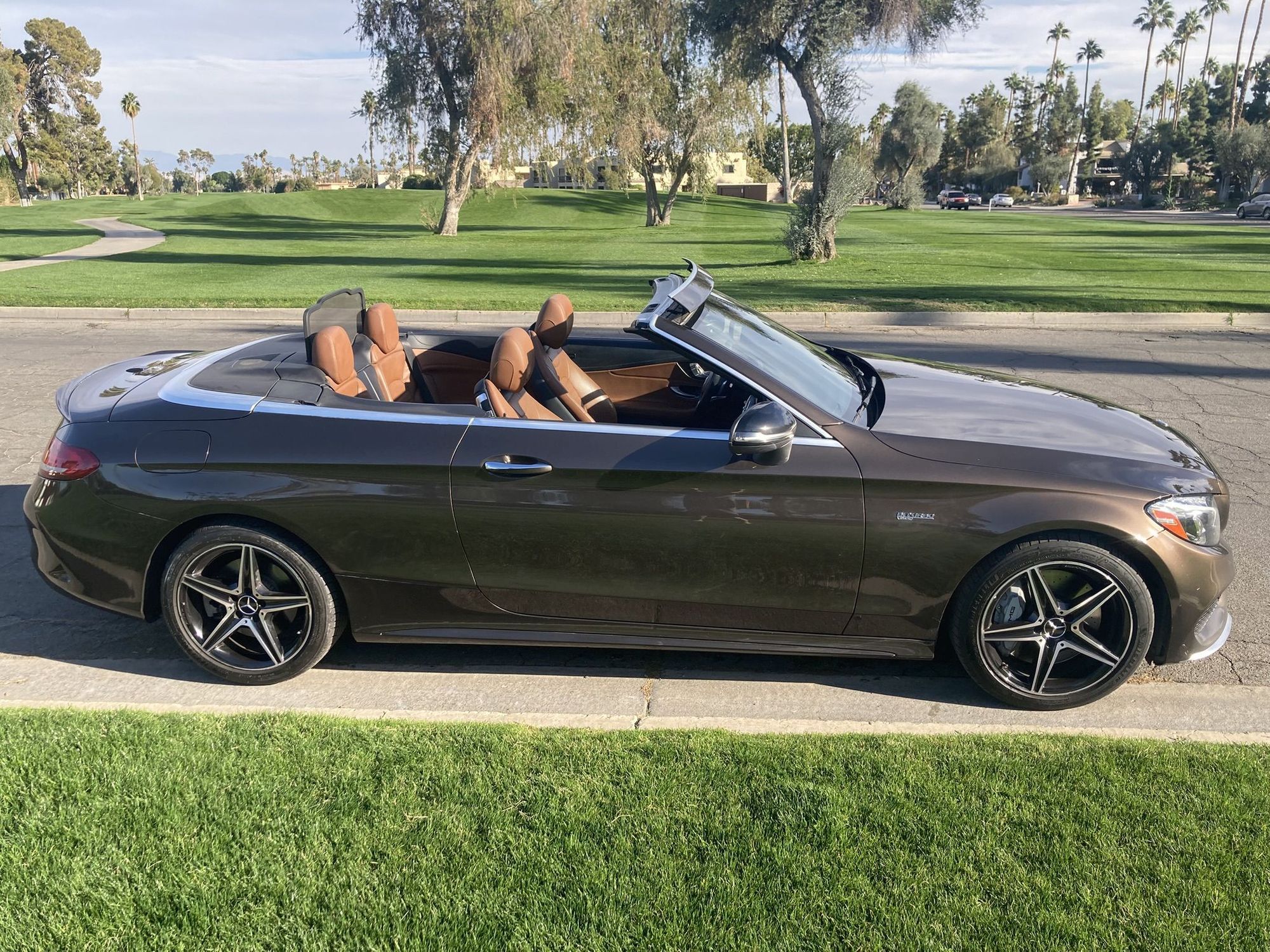 2018 Mercedes-Benz C43 AMG - Rare color-Incredible Deal: 2018 Mercedes-Benz Mercedes-AMG C-Class C 43 AMG Cabriole - Used - VIN WDDWK6EB7JF663264 - 102,500 Miles - 6 cyl - 2WD - Automatic - Convertible - Brown - Palm Springs, CA 92264, United States