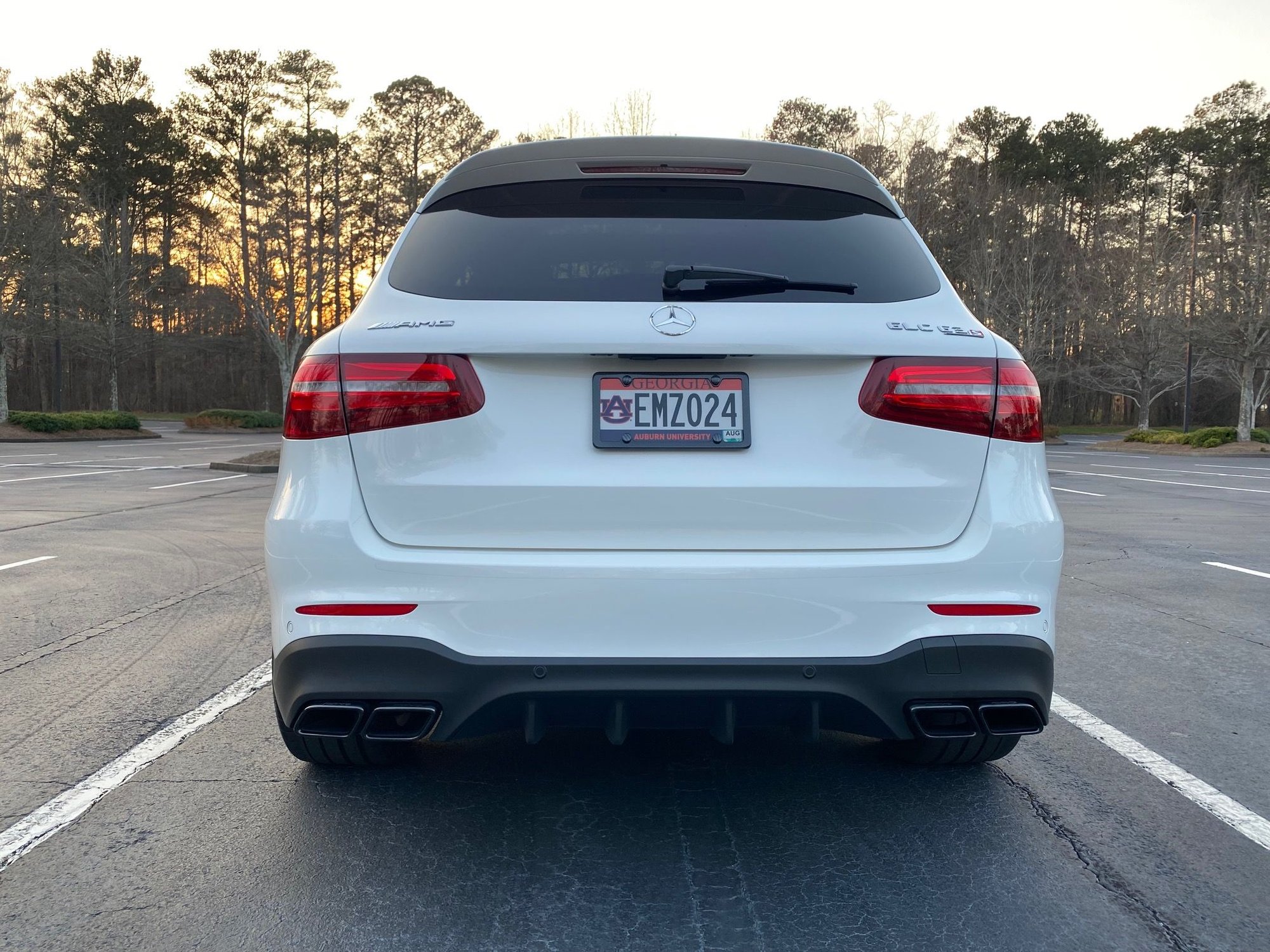 2019 Mercedes-Benz GLC63 AMG - 2019 Mercedes GLC 63 AMG - Used - VIN WDC0G8JB2KF490848 - 9,500 Miles - 8 cyl - AWD - Automatic - SUV - White - Alpharetta, GA 30009, United States