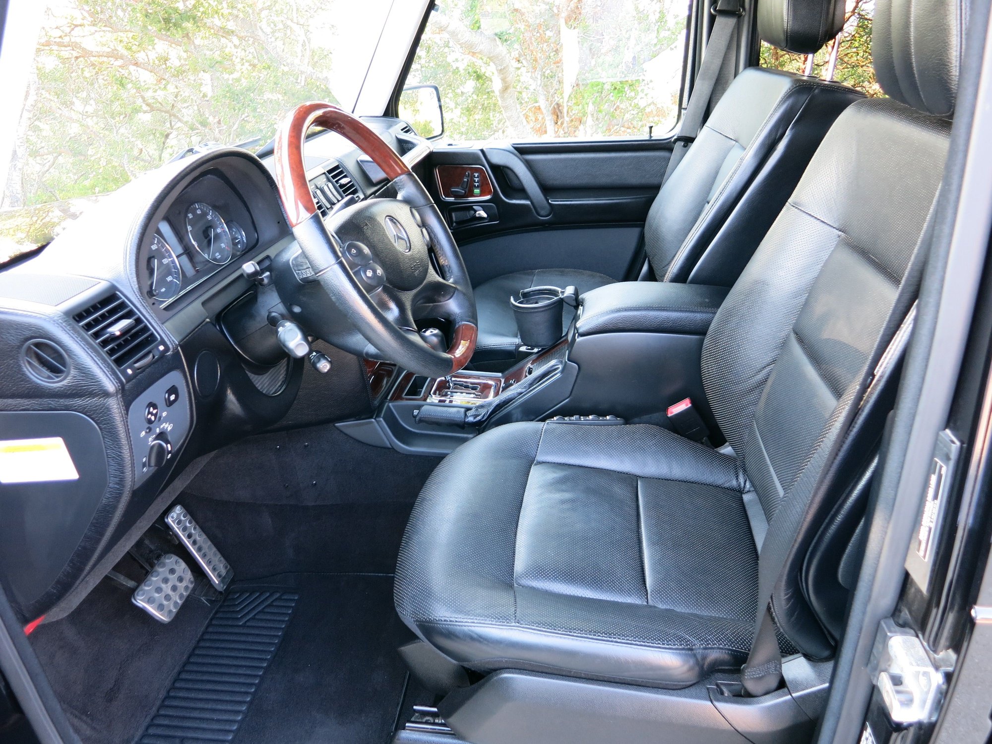 2012 Mercedes-Benz G550 - 2012 Mercedes-Benz G550 Black/Low Miles/Factory Extended Warranty - Used - VIN WDCYC3HF3CX197126 - 37,205 Miles - 8 cyl - 4WD - Automatic - SUV - Black - Palo Alto, CA 94306, United States