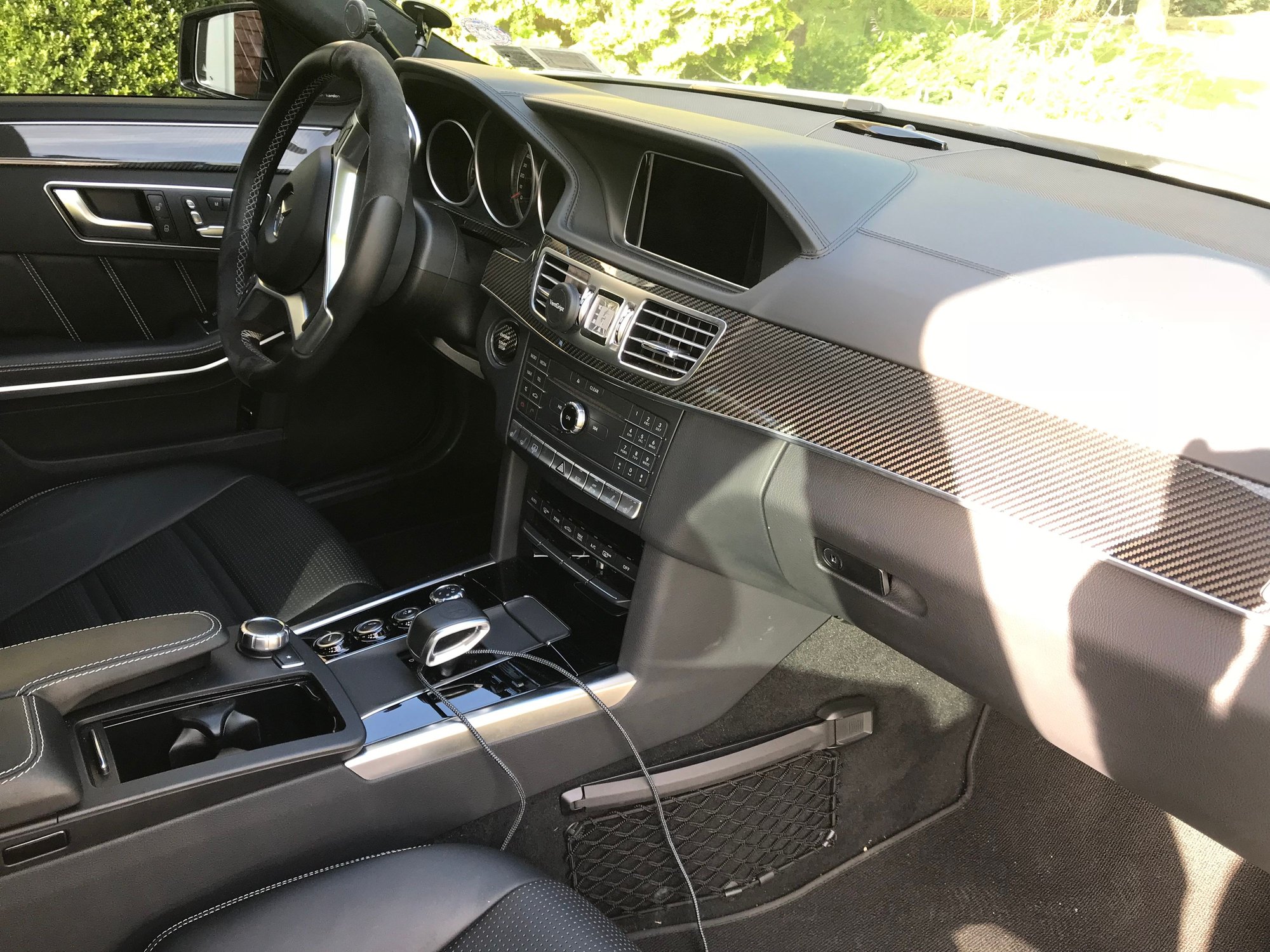 2016 Mercedes-Benz E63 AMG S - 2016 MB e63s sedan original owner, garage kept 21.5k miles - Used - VIN WDDHF7GB8GB231380 - 21,500 Miles - 8 cyl - AWD - Automatic - Sedan - White - Rockville Centre, NY 11570, United States