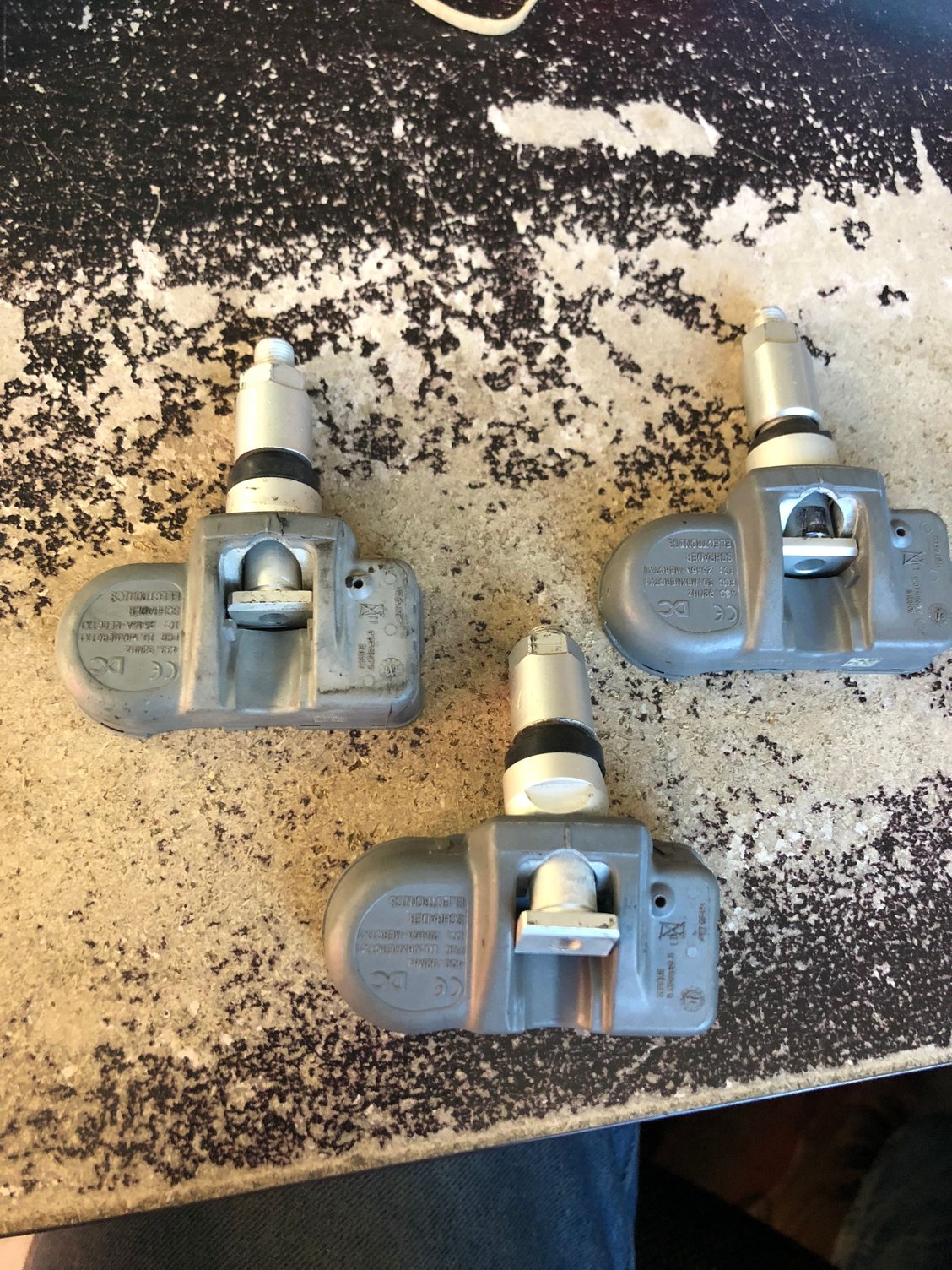Wheels and Tires/Axles - FS: Mercedes-Benz Tire Pressure Sensors A0035400217 OEM set of 3 - Used - 2010 to 2016 Mercedes-Benz E350 - Saint Joseph, MO 64504, United States