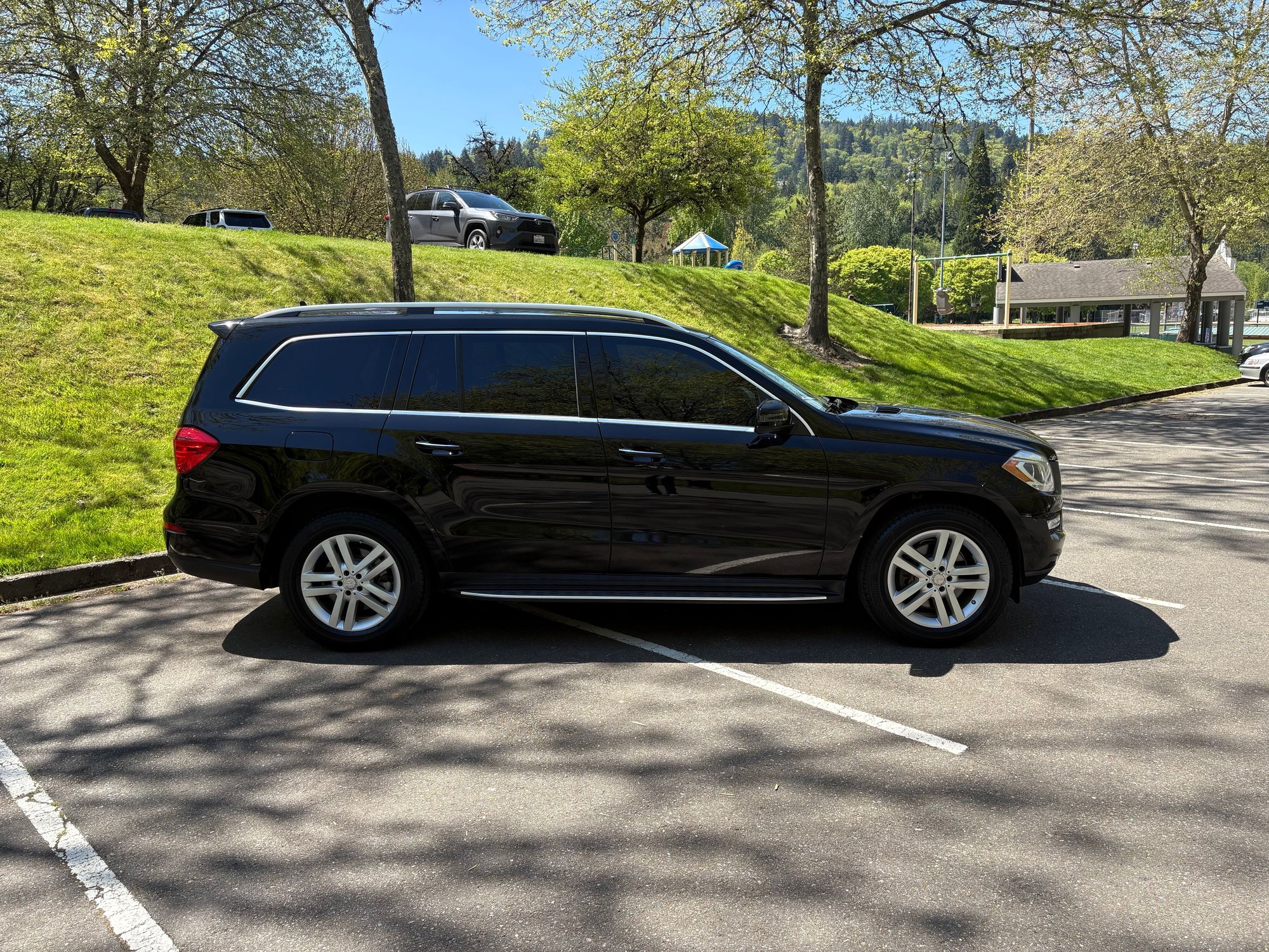 2015 Mercedes-Benz GL350 - GL 350 blueTec - Used - VIN 4jgdf2ee0FA500951 - 83,900 Miles - AWD - Automatic - SUV - Black - Issaquah, WA 98027, United States