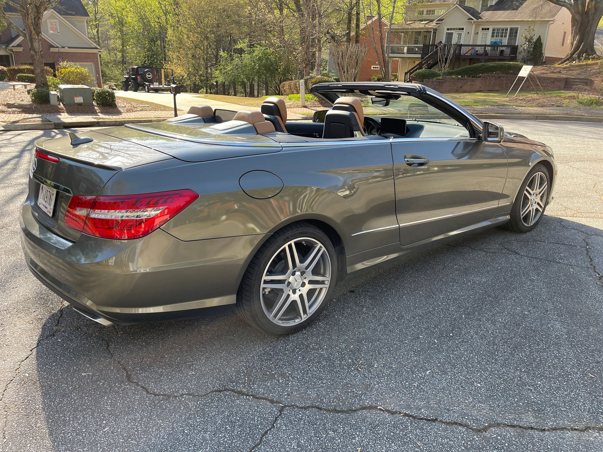 2011 Mercedes-Benz E550 - 2011 E550 (A207) Convertible Launch Edition - Used - VIN WDDKK7CF7BF045325 - 63,500 Miles - 8 cyl - 2WD - Automatic - Convertible - Gray - Roswell, GA 30075, United States