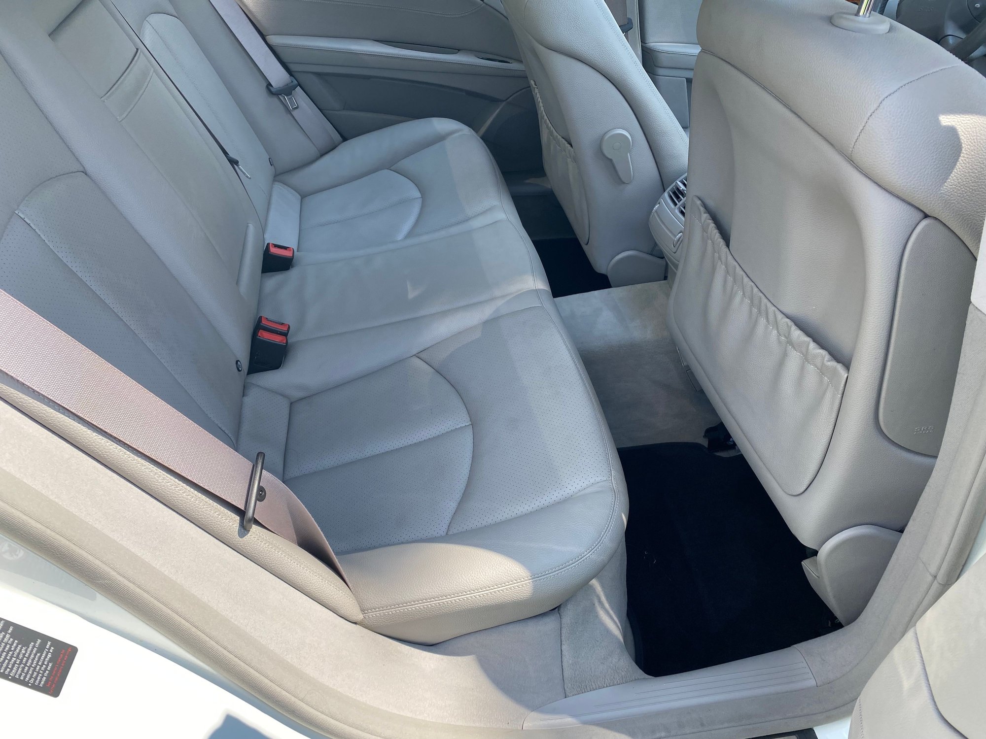 2006 Mercedes-Benz E320 - 2006 Mercedes Benz E320 CDI 40,538 Miles - Used - VIN WDBUF26J26A970140 - 40,538 Miles - 6 cyl - 2WD - Automatic - Sedan - White - Toronto, ON M2R3R4, Canada