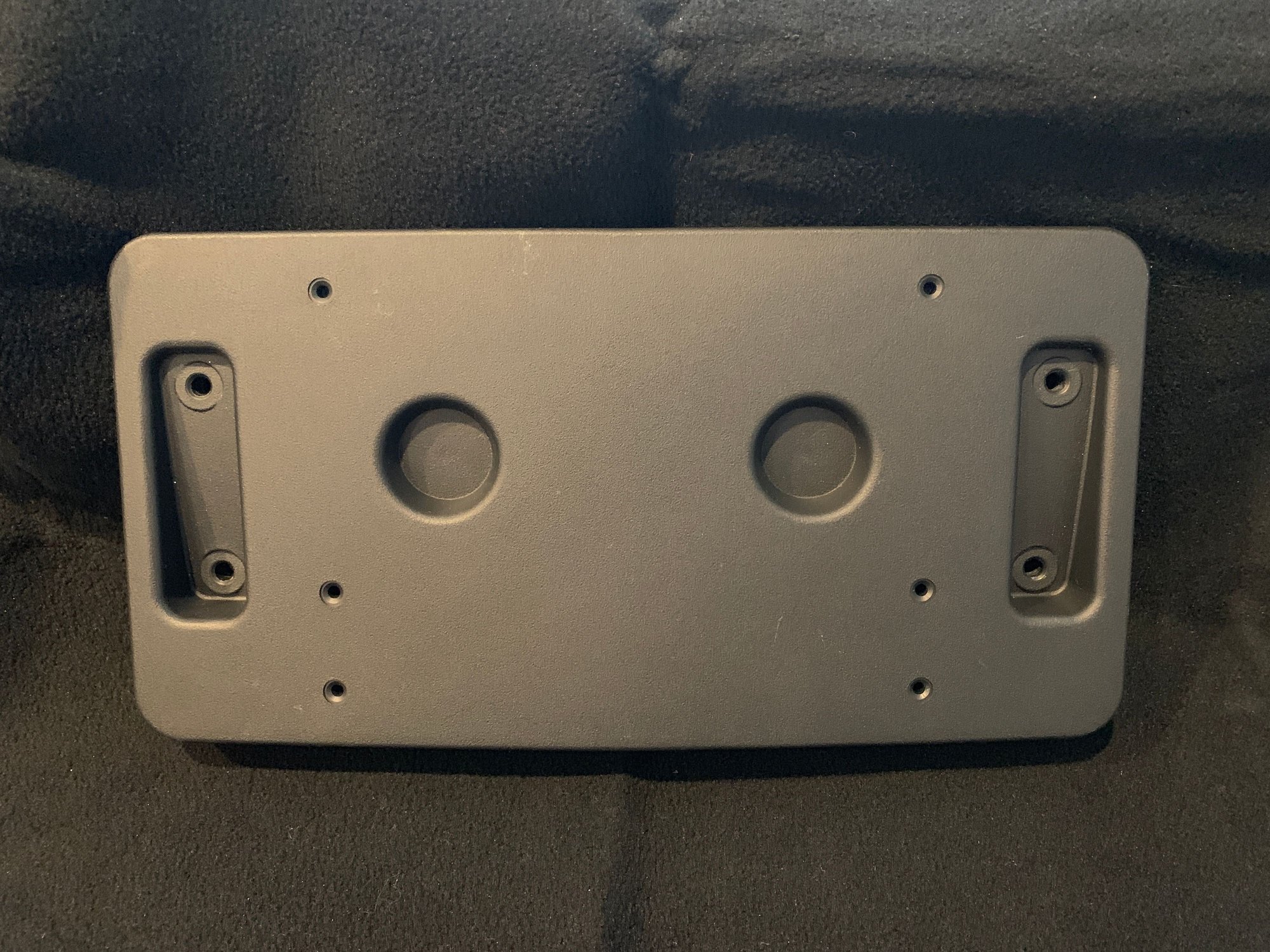 Exterior Body Parts - OEM MERCEDES BENZ FRONT LICENSE BRACKET 2016-2018 GLE/GLS, FREE SHIPPING - Used - All Years Mercedes-Benz All Models - Palo Alto, CA 94304, United States