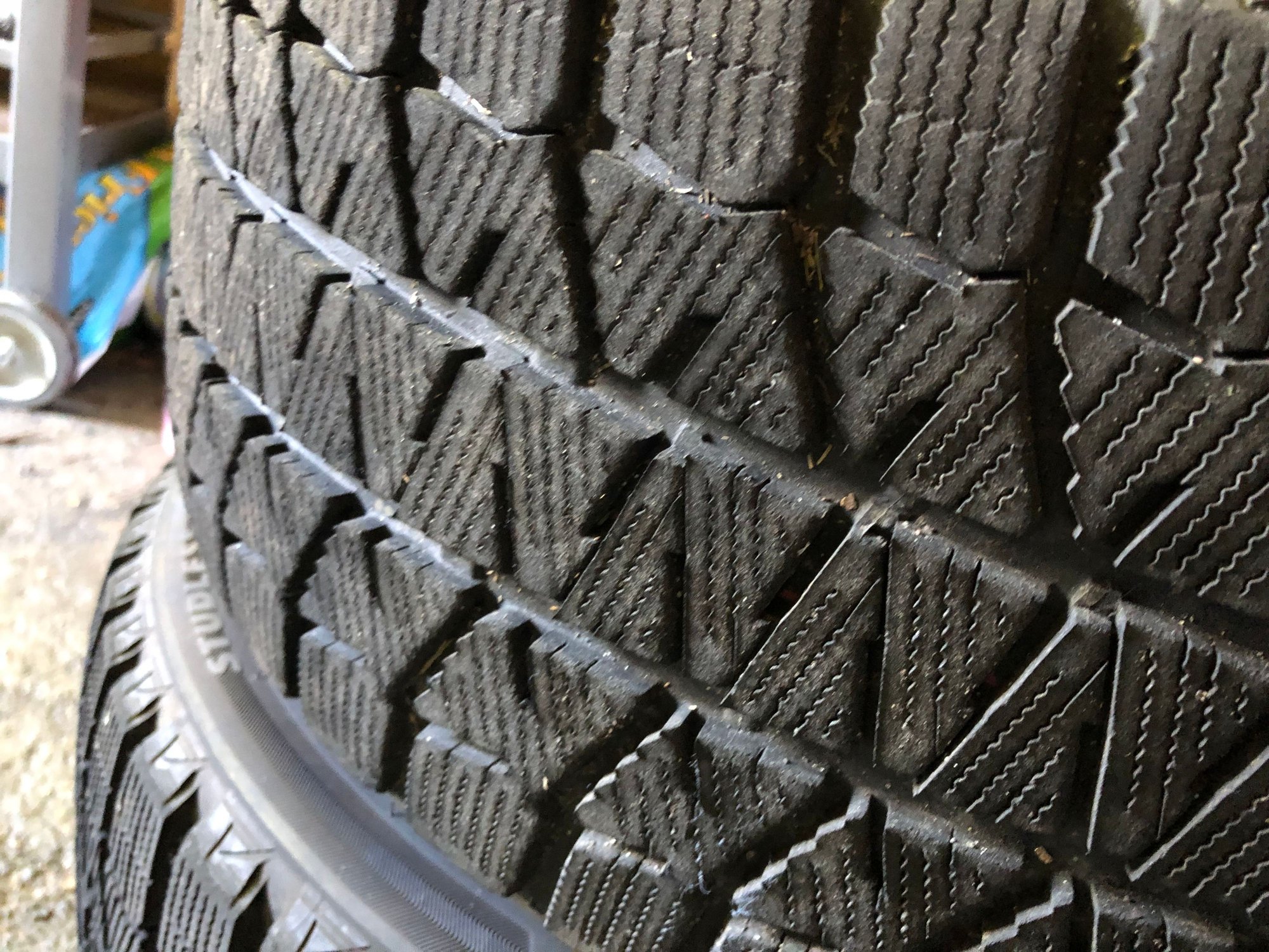 Wheels and Tires/Axles - W204 C63 Snow Tires and Wheels Blizzak WS80 - Used - 2009 to 2015 Mercedes-Benz C63 AMG - Hyde Park, MA 02136, United States