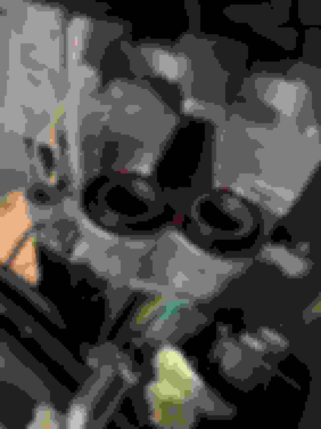 Brake Caliper Piston Boots BONDED! - MBWorld.org Forums