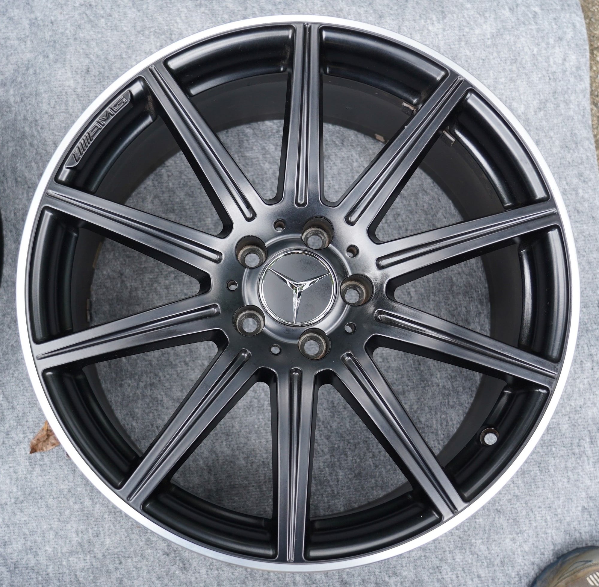 Wheels and Tires/Axles - E63S AMG 2014 WHEELS, SET OF 4 BLACK OEM 19" STAGGERED - Used - 2014 to 2016 Mercedes-Benz E63 AMG S - Atlanta, GA 30319, United States