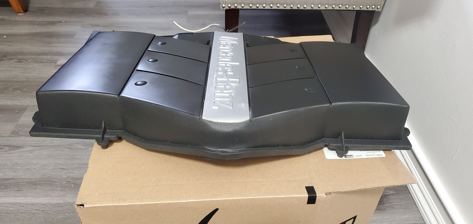 Engine - Intake/Fuel - OEM Modified Air Box - Used - All Years Mercedes-Benz CLK500 - Bolingbrook, IL 60440, United States