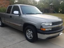 2001 Chevy Siverado 4.8L 2WD extended cab - Workhorse amd towing, sits around 90% of the time