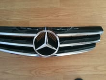 W209 3 slat grill