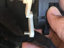 This pic is the broken lever. Please show pic of how I would re-install.