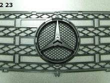 G-class 2009 front grille