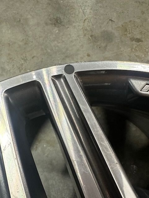 Wheels and Tires/Axles - MERCEDES G63 G65 2013-2018 20" OEM WHEEL - Used - 2013 to 2018 Mercedes-Benz G-Class - Newport, RI 02840, United States