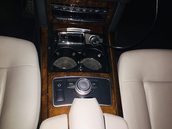 Trim for trade plus cash does not come with the center pieces and cup holder covers in wood grain color as pictured.
