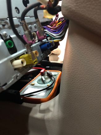 Wire configuration to headunit