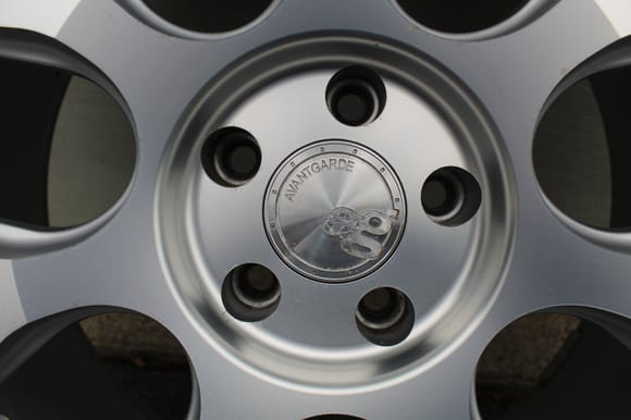 Front Wheel Picture #1 - 19x8.5