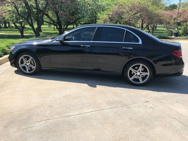2017 Mercedes-Benz E300 - Rare Highly Optioned 2017 E300 4matic - Used - VIN WDDZF4KB4HA072150 - 19,600 Miles - 4 cyl - AWD - Automatic - Sedan - Black - Kansas City, MO 64108, United States