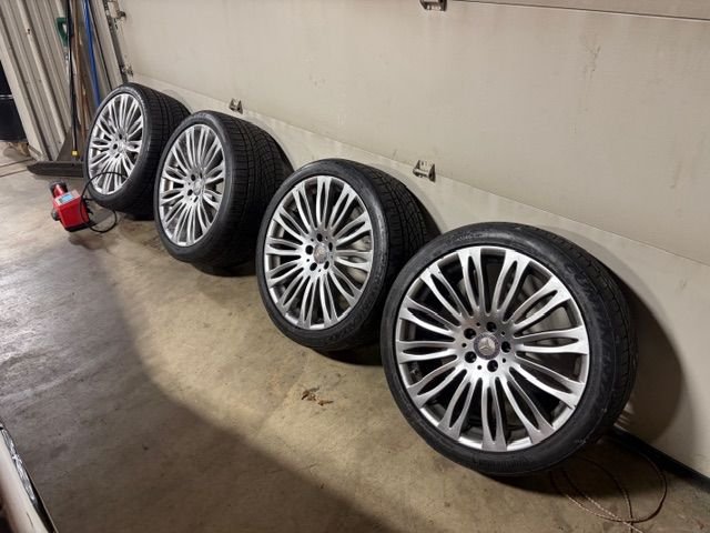 Wheels and Tires/Axles - W222 Staggered 20" Wheels 8.5" 9.5" With Tires - Used - 2014 to 2022 Mercedes-Benz Maybach S560 - 2007 to 2013 Mercedes-Benz S600 - Beaver Falls, PA 15010, United States