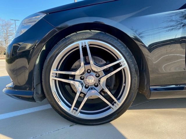 2011 Mercedes-Benz E350 - 2011 E350 4MATIC Wagon Black - Used - VIN WDDHH8HB2BA281429 - 129,000 Miles - 8 cyl - 4WD - Dallas, TX 75254, United States