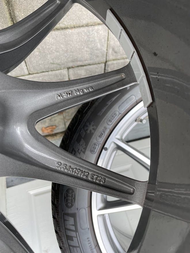 Wheels and Tires/Axles - E63S - OEM Wheels and Winter Tires (Michelin Pilot Alpin) - Used - 2018 to 2020 Mercedes-Benz E63 AMG S - Merrick, NY 11566, United States
