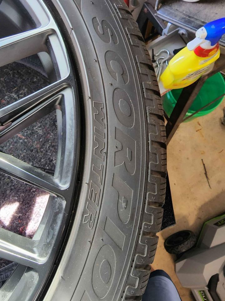 XO Phoenix 22" Rims / Pirelli Scorpion Tires Grand Rapids, Michigan