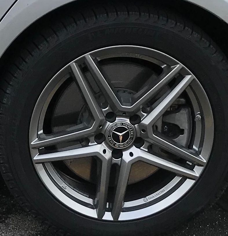 Wheels and Tires/Axles - 2016-2020 E class snow set $1200 - Used - 2018 to 2020 Mercedes-Benz E450 - 2016 to 2020 Mercedes-Benz E400 - 2016 to 2020 Mercedes-Benz E300 - Providence, RI 02806, United States