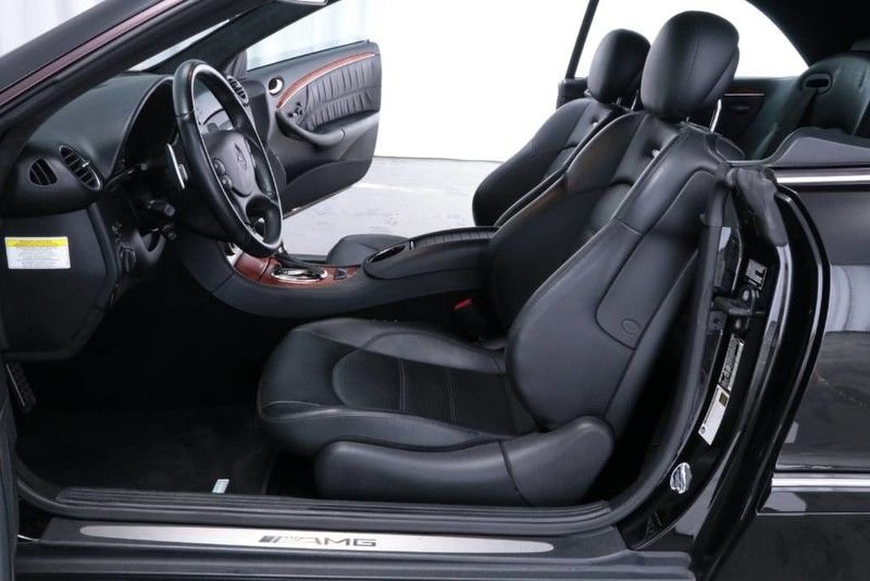 2007 Mercedes-Benz CLK63 AMG - Beautiful Black on Black CLK63 AMG 2007 70K - Used - VIN Private Sale -PHX - 70,000 Miles - 8 cyl - 2WD - Automatic - Convertible - Black - Phoenix, AZ 85054, United States