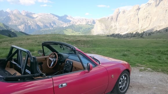 took the wife on a 1200 km / 3 days trip through the Italian alps