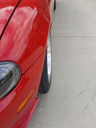 View from the top.  Wheels are 15x9 with 225/45-R15 Toyo RR rubber.