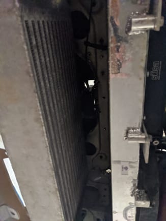 massive gap between FMIC and Supermiata crossflow radiator