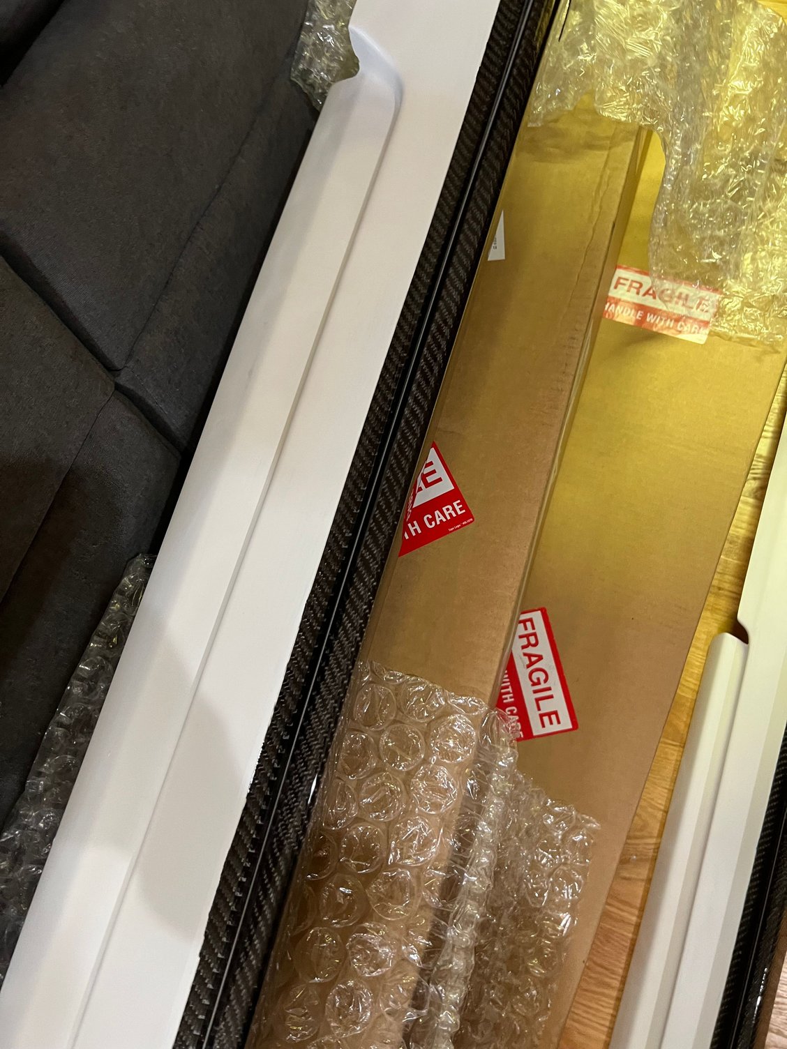 2008-15 g37 coupe Autokits x side skirts with carbon fiber lip