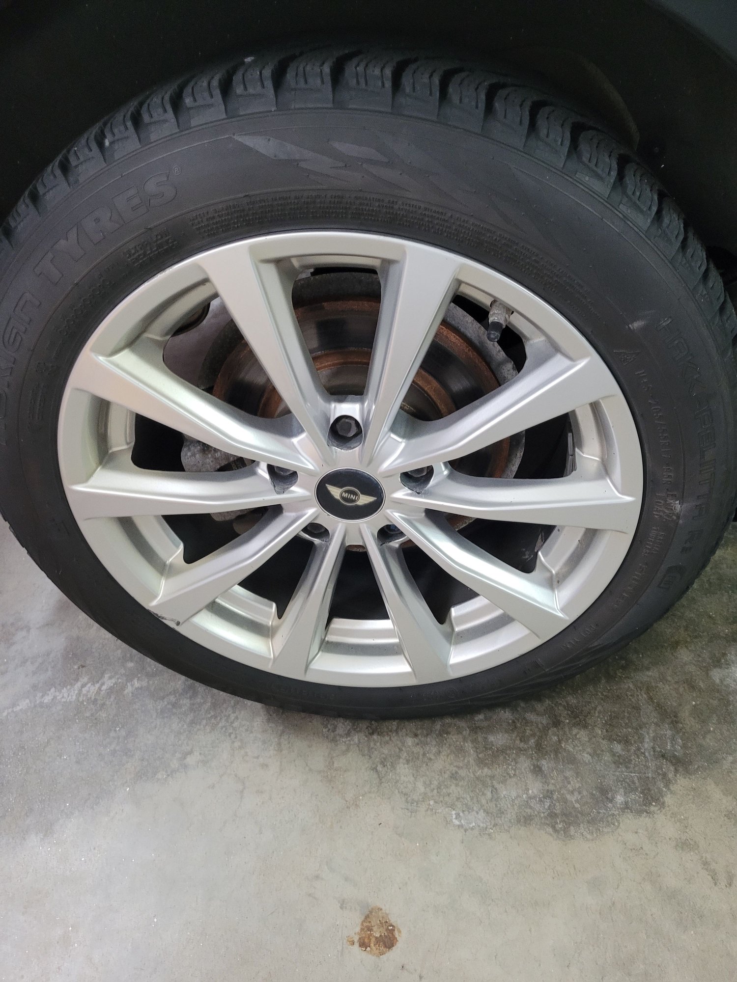 Wheels and Tires/Axles - FS: Mini Countryman (R60) - Snow Tires & Wheels - Used - 2010 to 2016 Mini R60: Countryman - Greenland, NH 03840, United States
