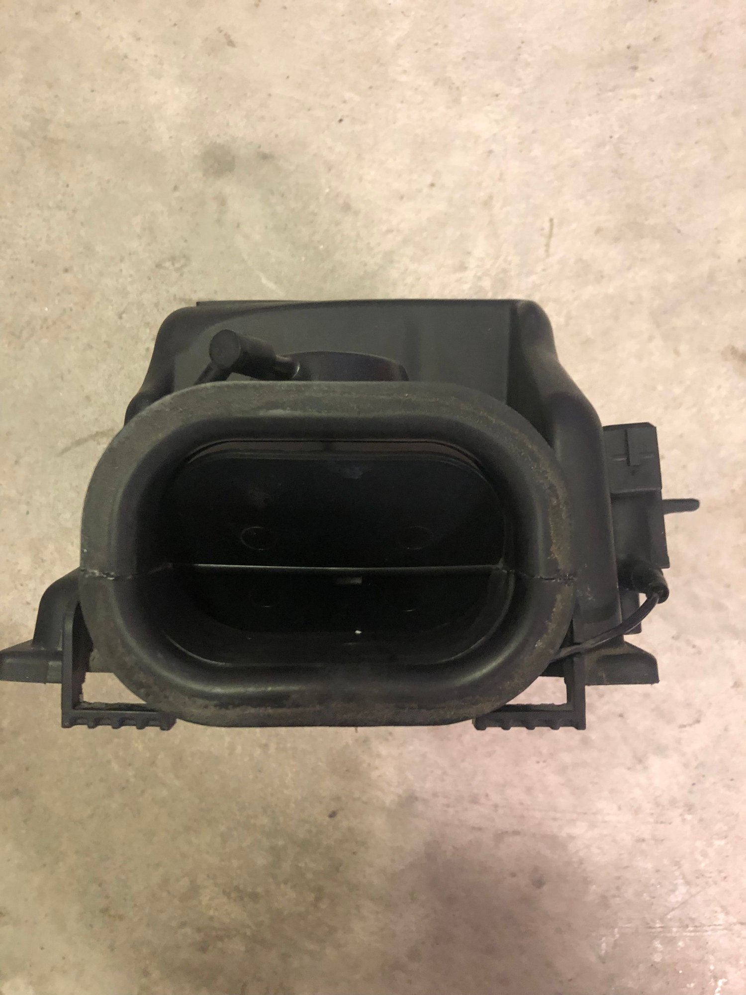 Engine - Intake/Fuel - Mini Cooper S JCW Air Intake Box With Partition 02-08 R53 R52 - Used - 2002 to 2008 Mini Cooper - Austin, TX 78738, United States