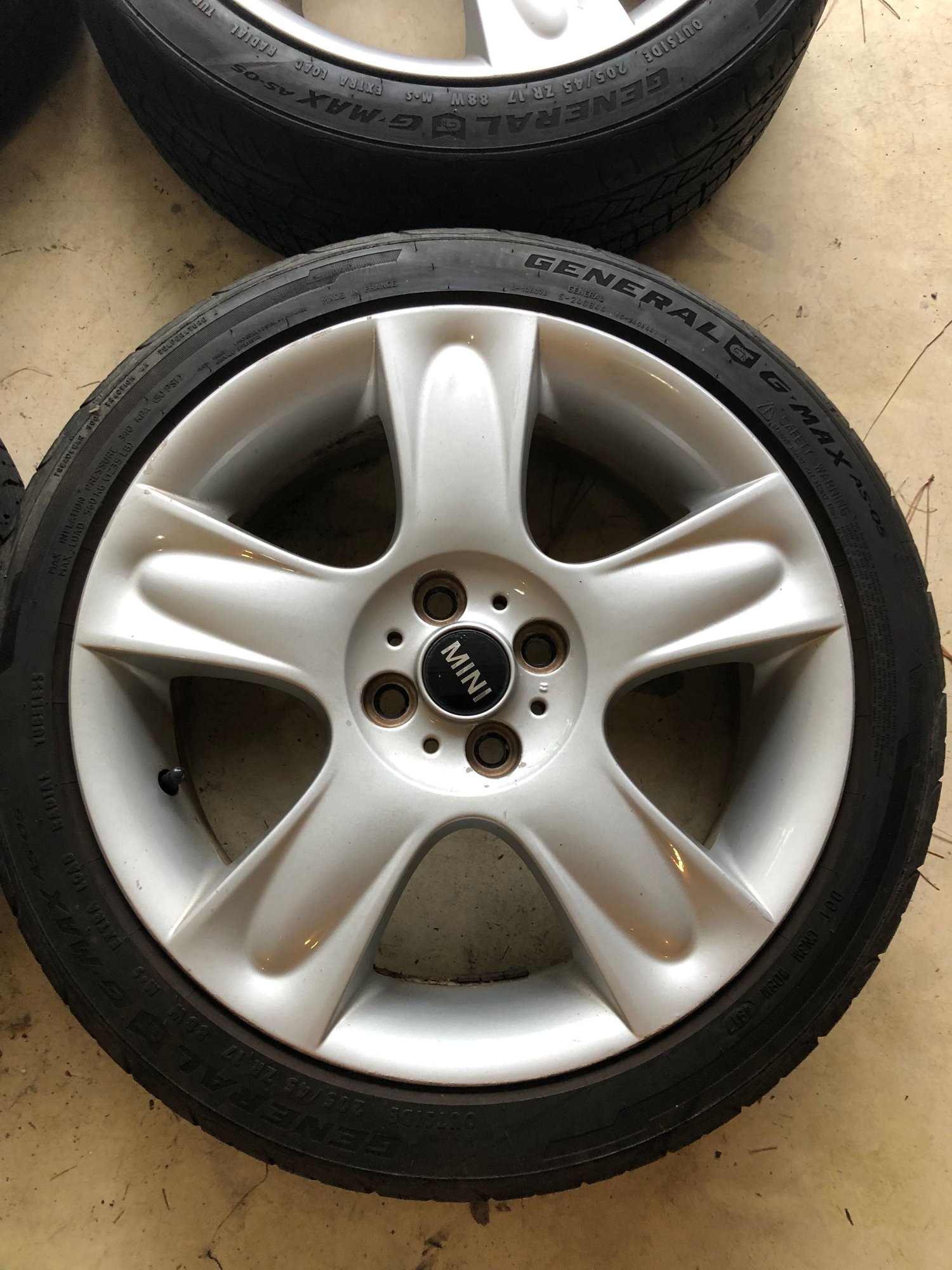 Wheels and Tires/Axles - Bullet Wheels and Tires! - Used - All Years Mini All Models - Stevensville, MD 21666, United States
