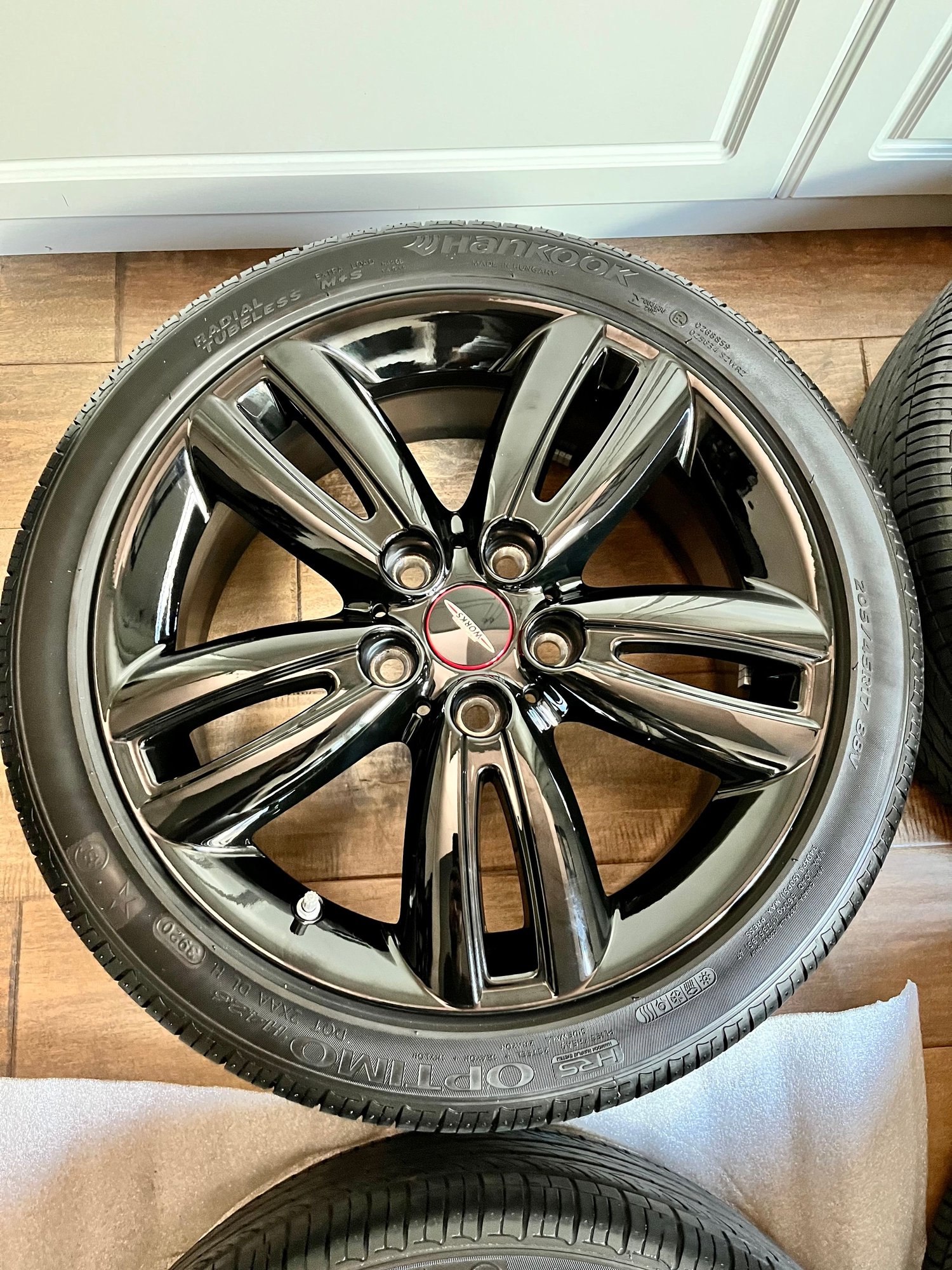 Wheels and Tires/Axles - Mini Cooper JCW F56 17” Gloss Black Wheels And Tires - Used - 2014 to 2022 Mini F56: Mini Hatch/Hardtop - San Diego, CA 92101, United States