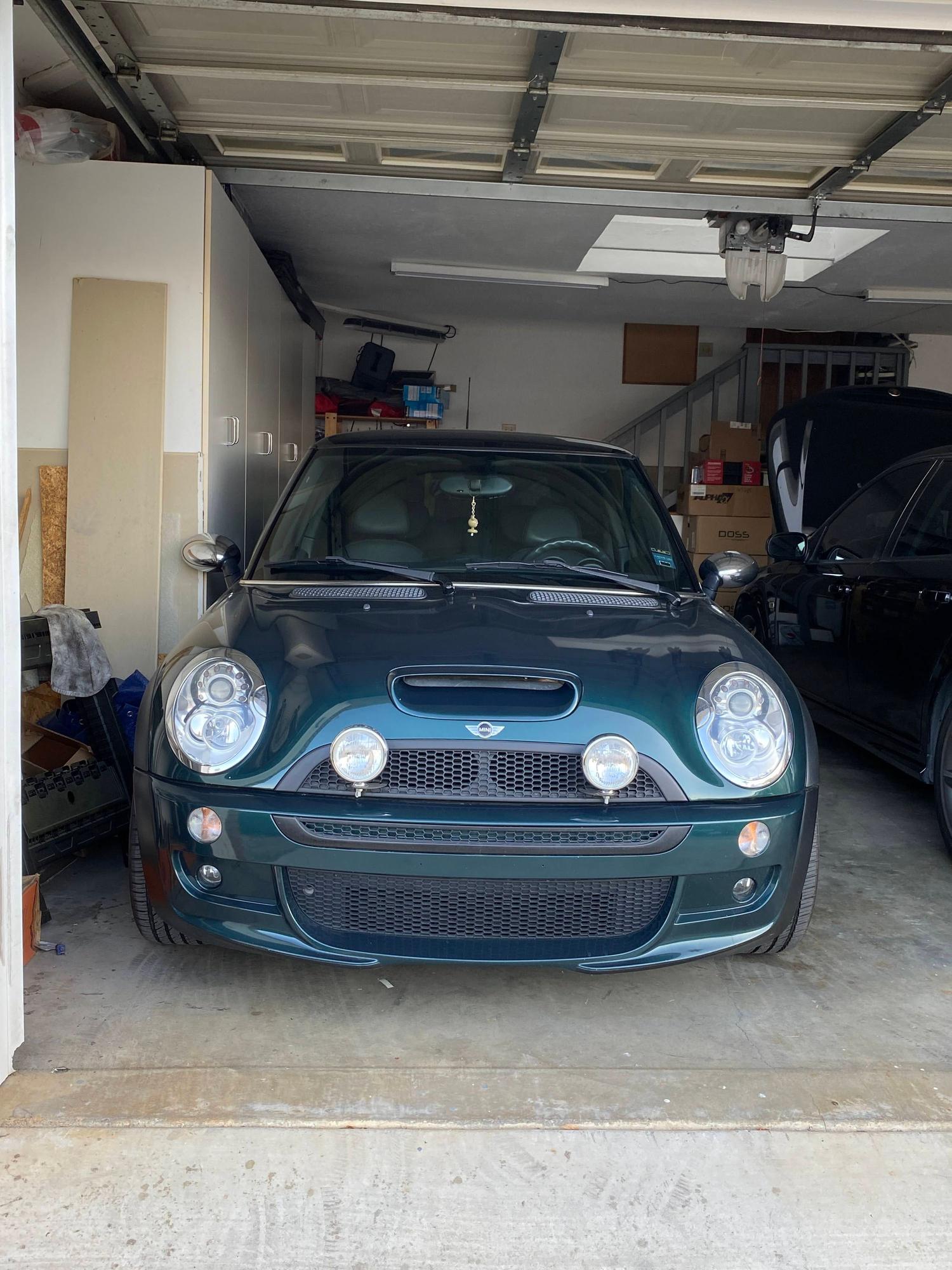 Exterior Body Parts - Leap Omnicrom Hood Scoop R53 - Used - 2002 to 2006 Mini Cooper - Canyon Lake, CA 92587, United States