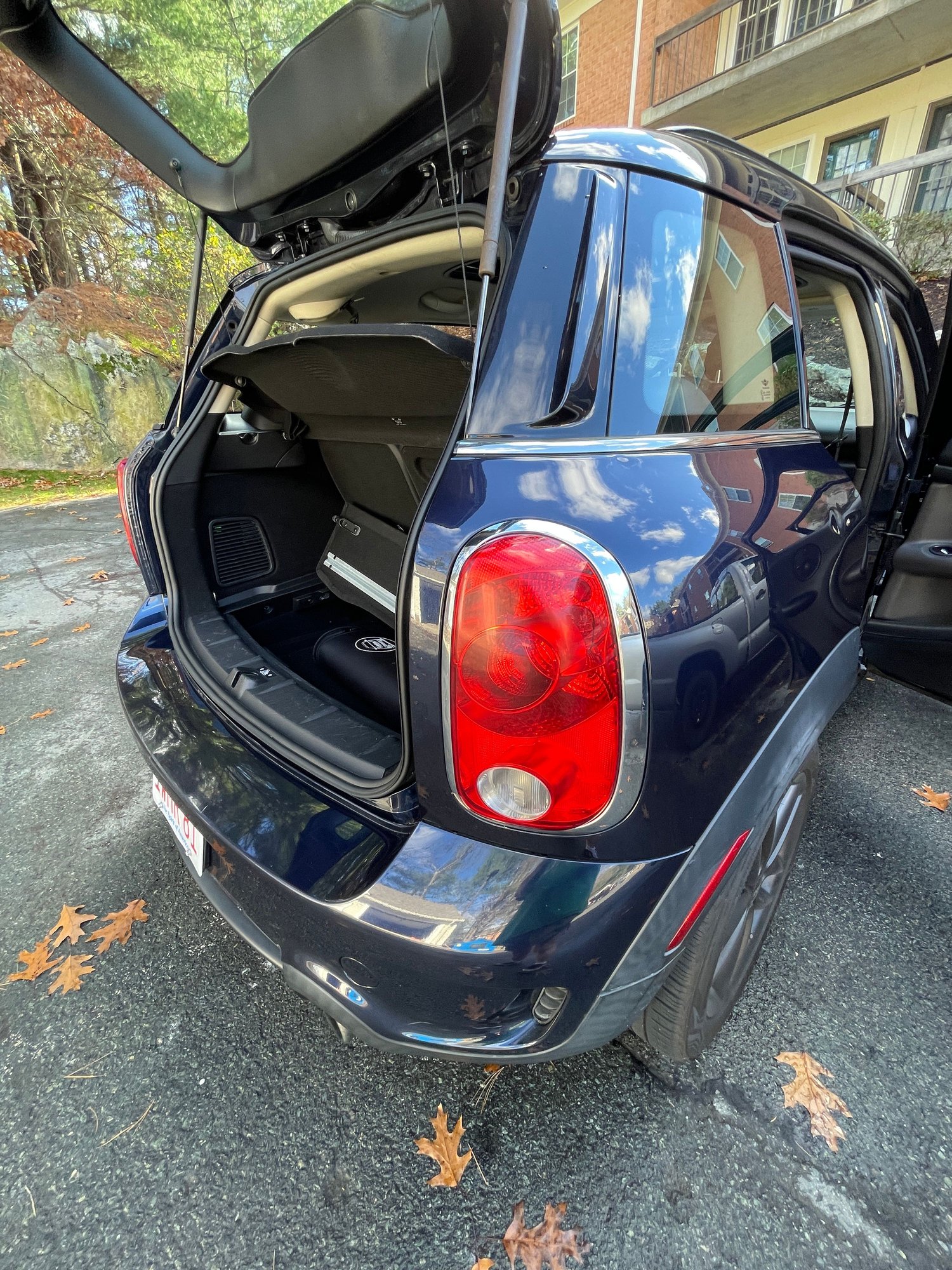 2012 Mini Cooper Countryman - 2012 Mini Copper S Countryman ALL4 - Used - VIN WMWZC5C57CWM12773 - 153,415 Miles - 4 cyl - AWD - Manual - Hatchback - Blue - Westwood, MA 02090, United States